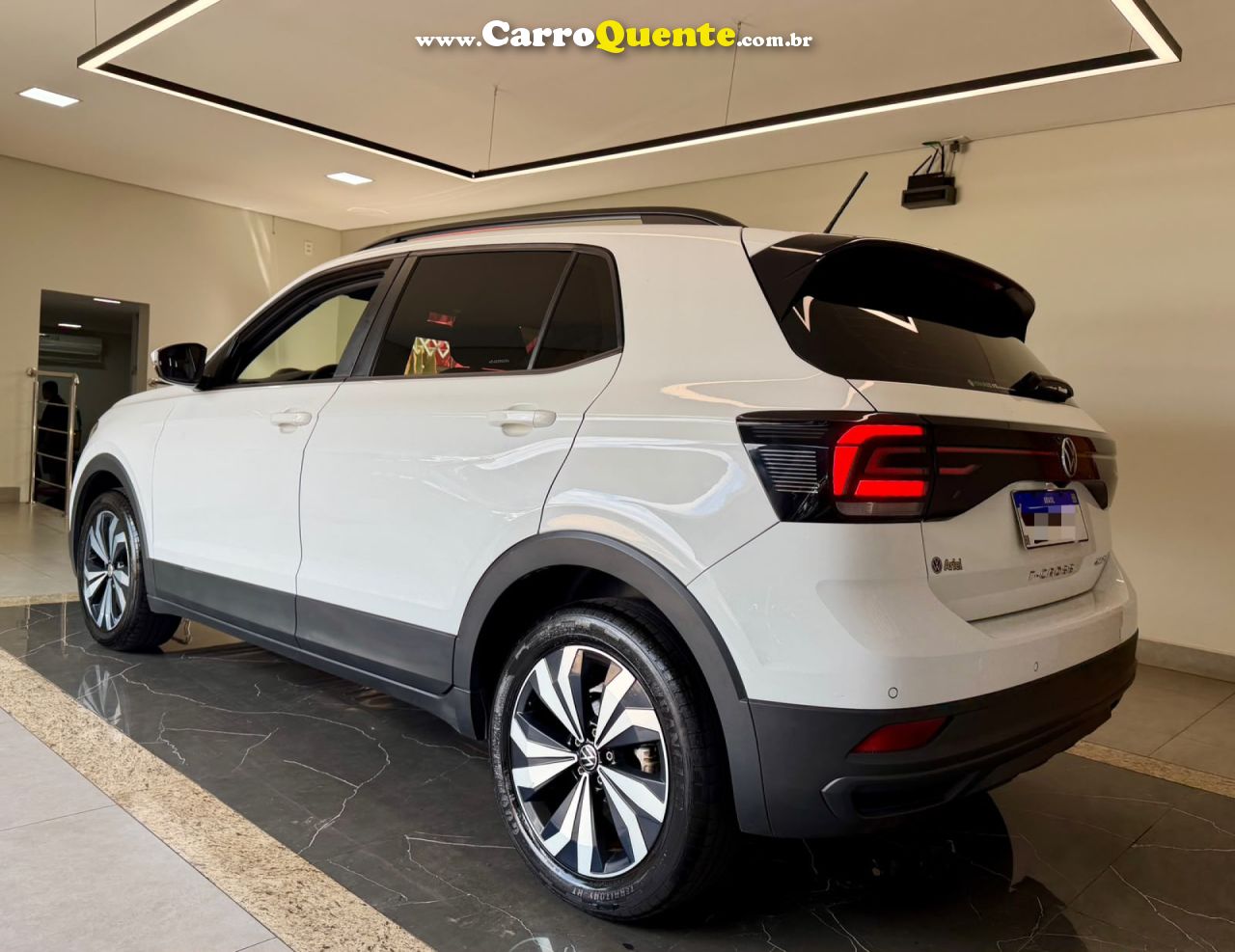 VOLKSWAGEN   T-CROSS 200 TSI 1.0  FLEX 12V 5P AUT.   BRANCO 2024 1.0 FLEX - Loja
