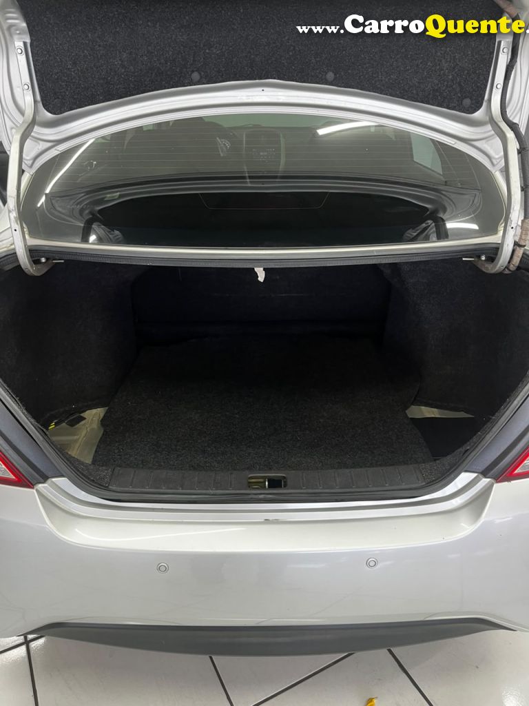 NISSAN   VERSA SV 1.6 16V FLEXSTART 4P AUT.   PRATA 2018 1.6 FLEX - Loja