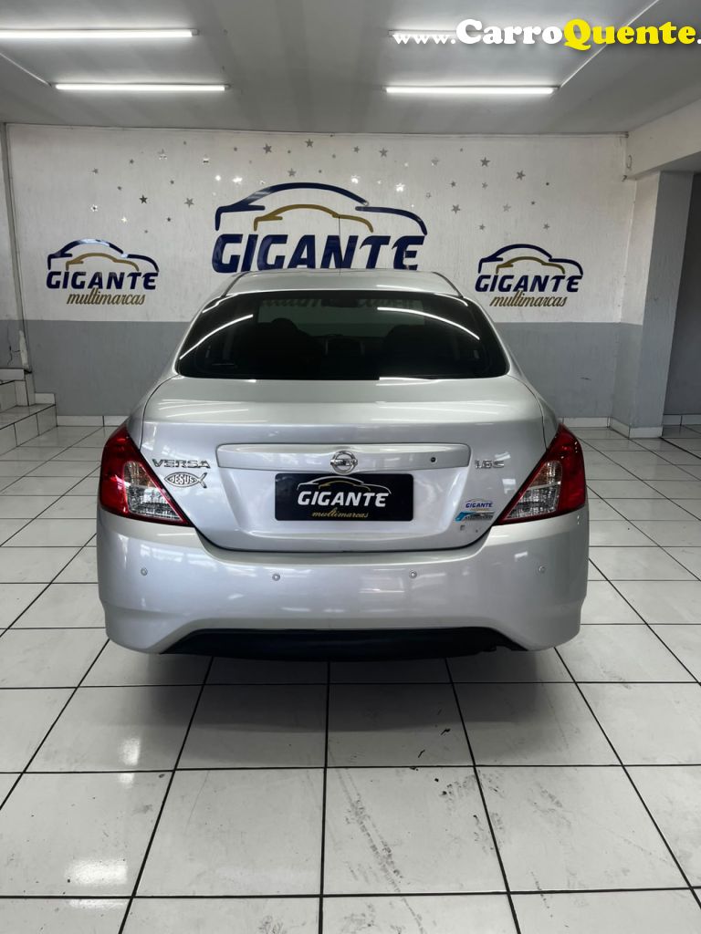 NISSAN   VERSA SV 1.6 16V FLEXSTART 4P AUT.   PRATA 2018 1.6 FLEX - Loja