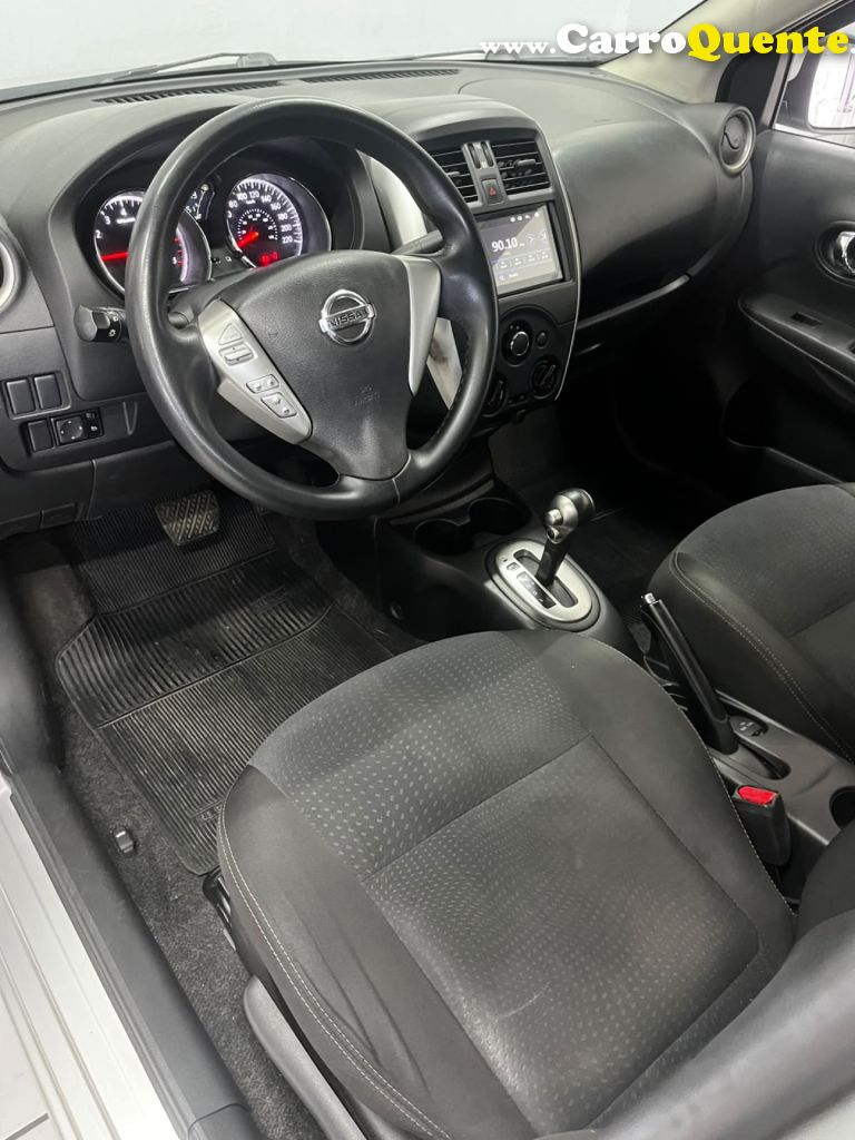 NISSAN   VERSA SV 1.6 16V FLEXSTART 4P AUT.   PRATA 2018 1.6 FLEX - Loja