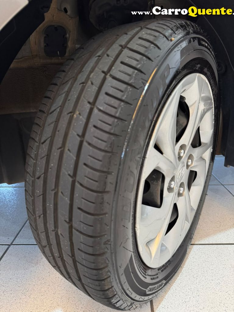 HYUNDAI   HB20X VISION 1.6 FLEX 16V AUT.   PRATA 2020 1.6 FLEX - Loja