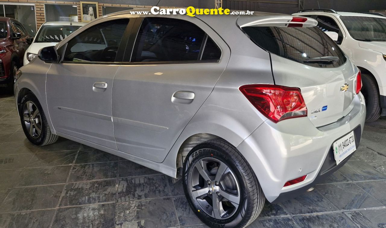 CHEVROLET   ONIX HATCH LTZ 1.4 8V FLEXPOWER 5P MEC.   PRATA 2018 1.4 FLEX - Loja