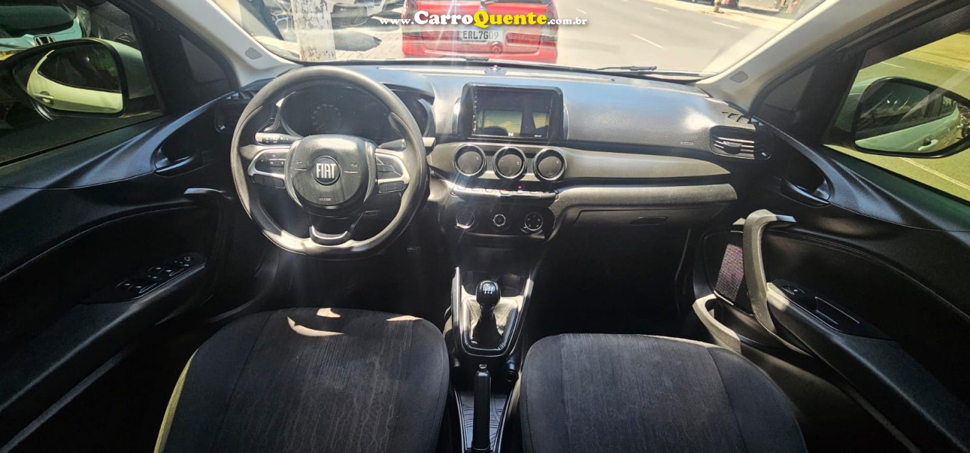 FIAT   ARGO 1.0 6V FLEX.   PRATA 2022 1.0 FLEX - Loja
