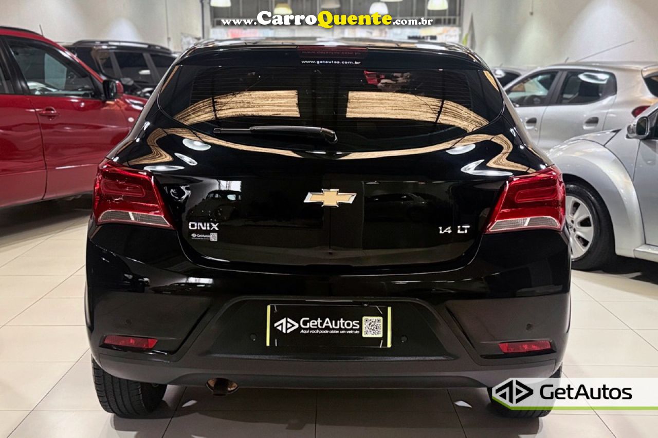 CHEVROLET   ONIX HATCH LT 1.4 8V FLEXPOWER 5P MEC.   PRETO 2019 1.4 FLEX - Loja