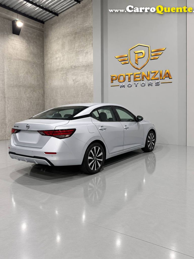 NISSAN   SENTRA ADVANCE 2.0 16V AUT.   PRATA 2023 2.0 GASOLINA - Loja