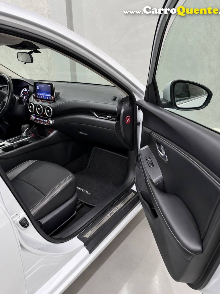 NISSAN   SENTRA ADVANCE 2.0 16V AUT.   PRATA 2023 2.0 GASOLINA - Loja