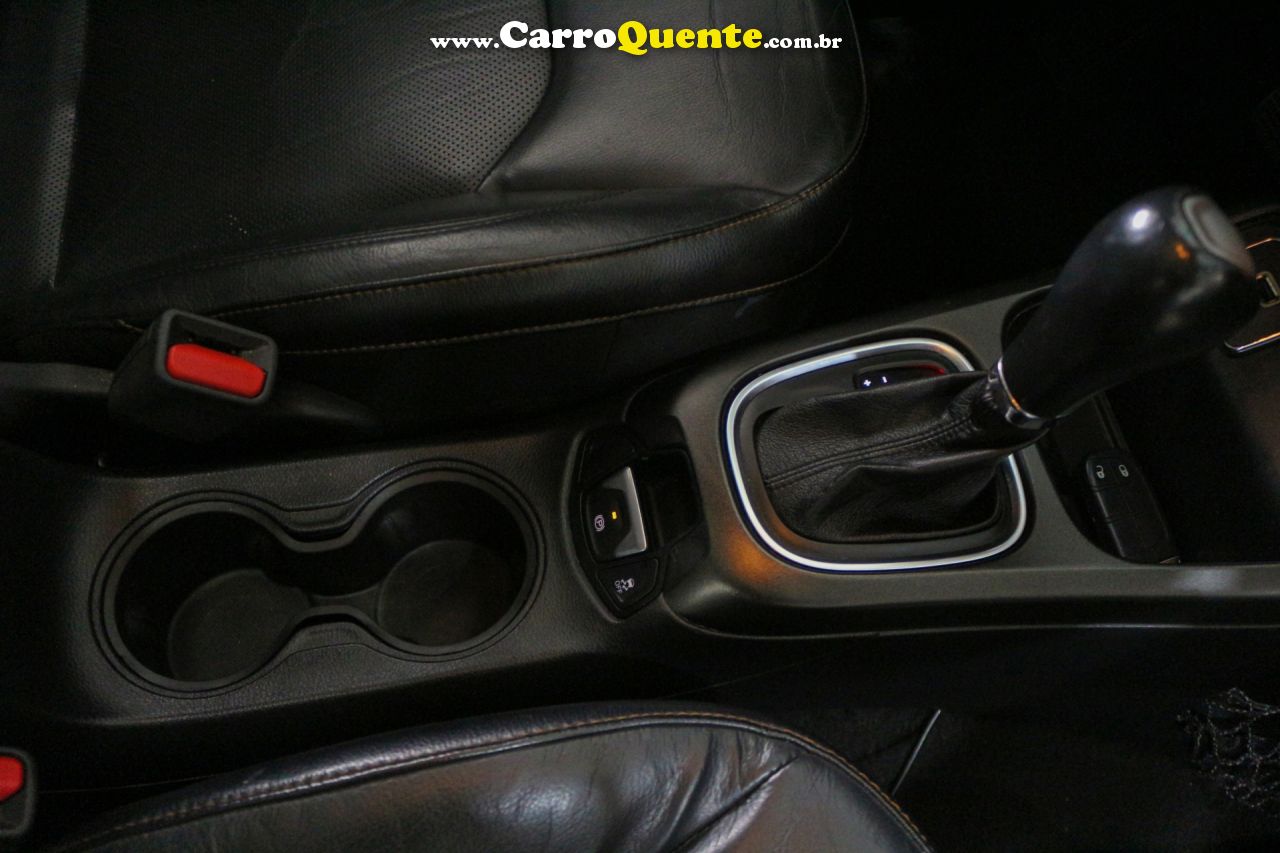 JEEP   COMPASS LONGITUDE 2.0 4X2 FLEX 16V AUT.   PRETO 2017 2.0 FLEX - Loja