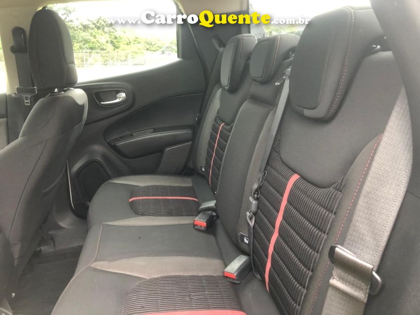 Fiat TORO 2.0 16V TURBO DIESEL FREEDOM 4WD AT9 - Loja