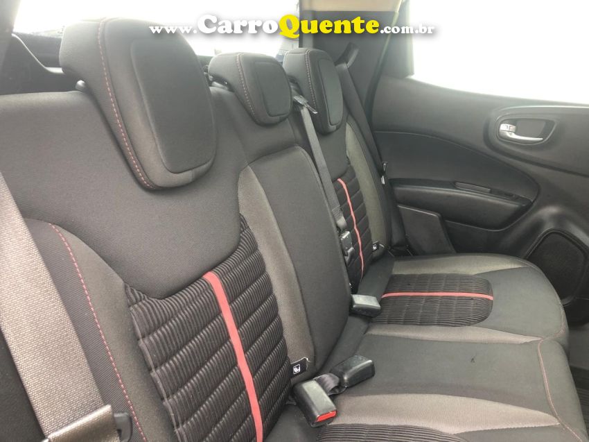 Fiat TORO 2.0 16V TURBO DIESEL FREEDOM 4WD AT9 - Loja