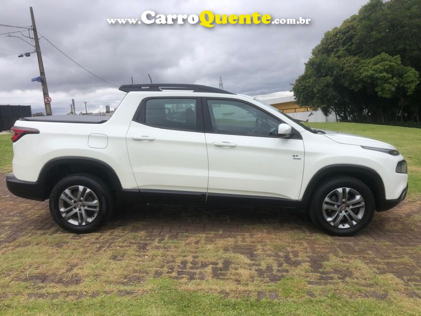 Fiat TORO 2.0 16V TURBO DIESEL FREEDOM 4WD AT9 - Loja