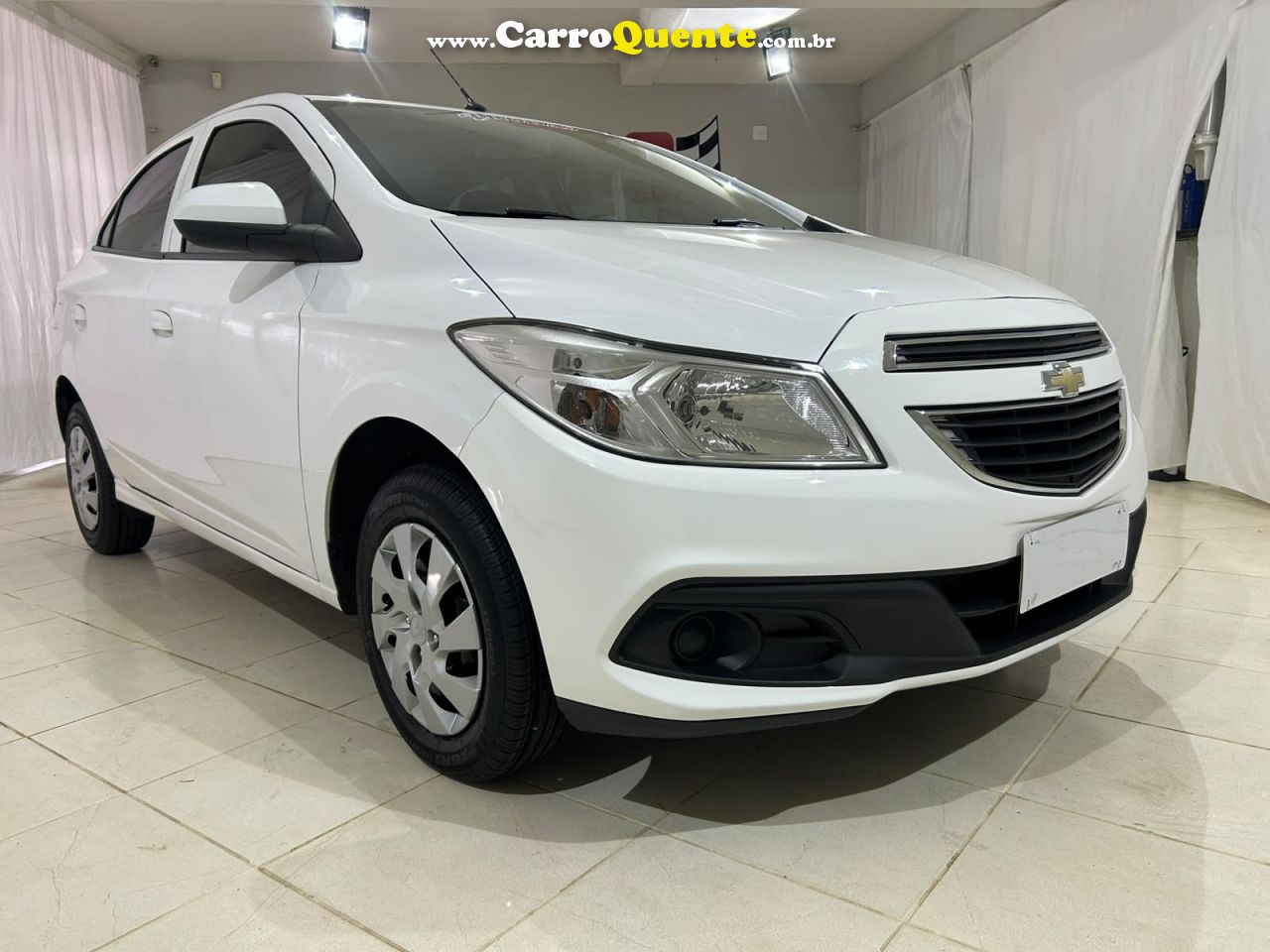 CHEVROLET ONIX 1.4 MPFI LT 8V 2014 - Loja