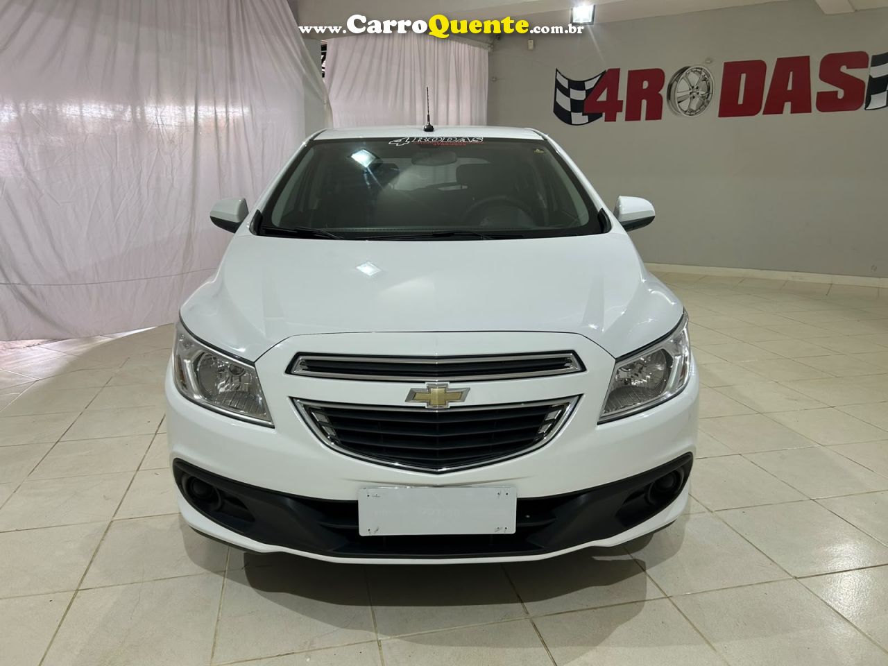 CHEVROLET ONIX 1.4 MPFI LT 8V 2014 - Loja