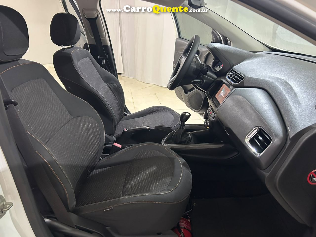 CHEVROLET ONIX 1.4 MPFI LT 8V 2014 - Loja