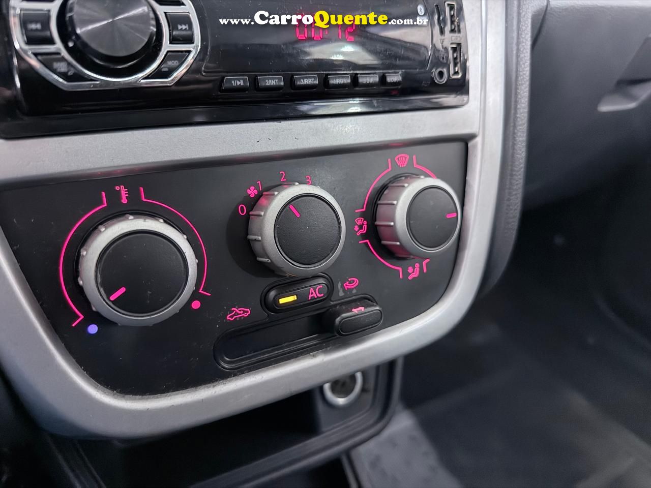 VOLKSWAGEN GOL 1.0 MI 8V G.V 2013 - Loja