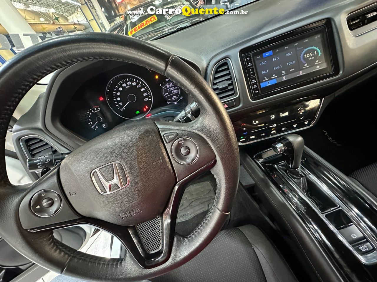 HONDA HR-V 1.8 16V EX 2021 - Loja