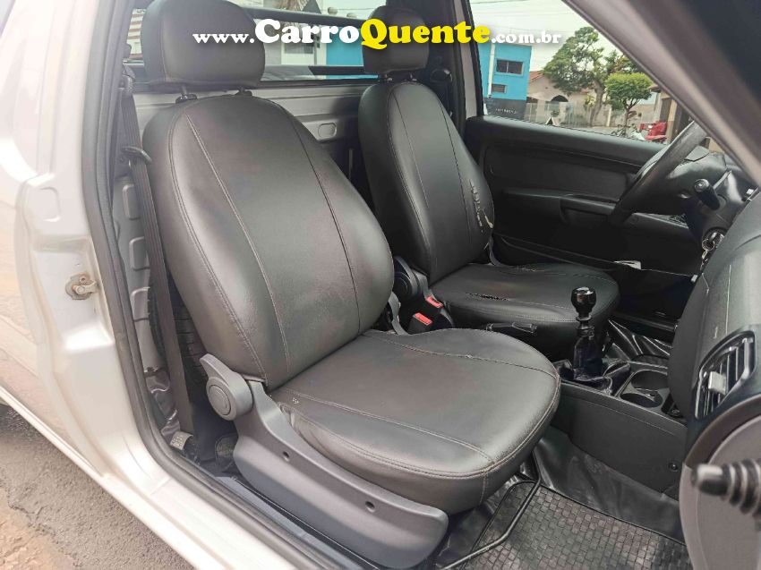 Fiat STRADA 1.4 MPI HARD WORKING CS 8V FLEX 2P MANUAL - Loja