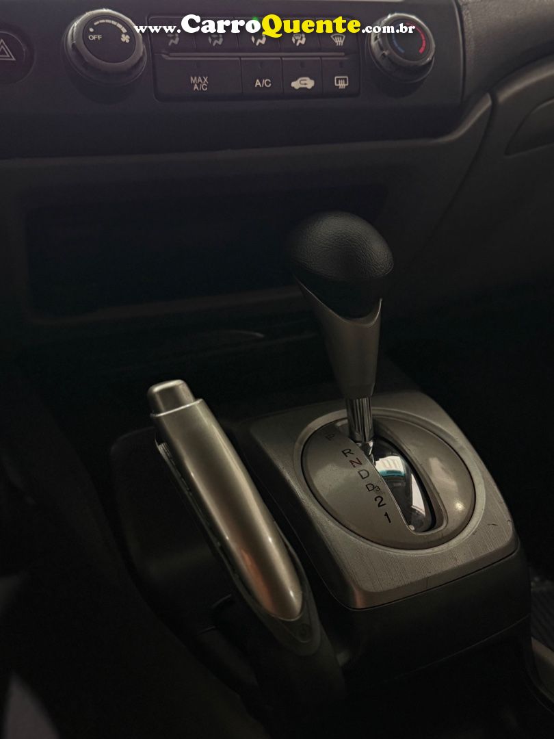 HONDA CIVIC 1.8 LXS 16V 2010 - Loja