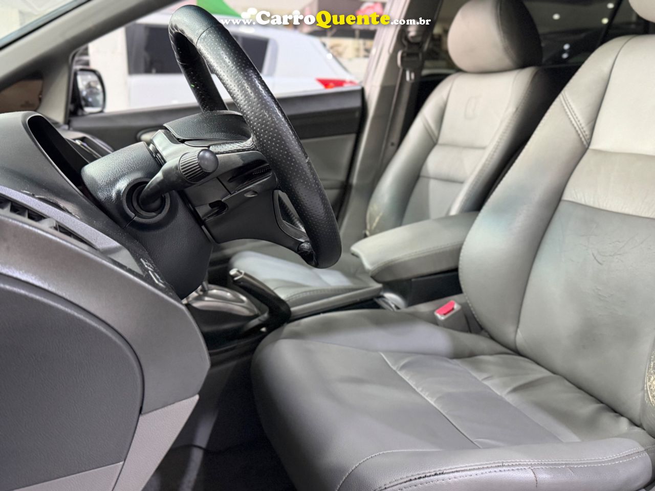 HONDA CIVIC 1.8 LXS 16V 2010 - Loja