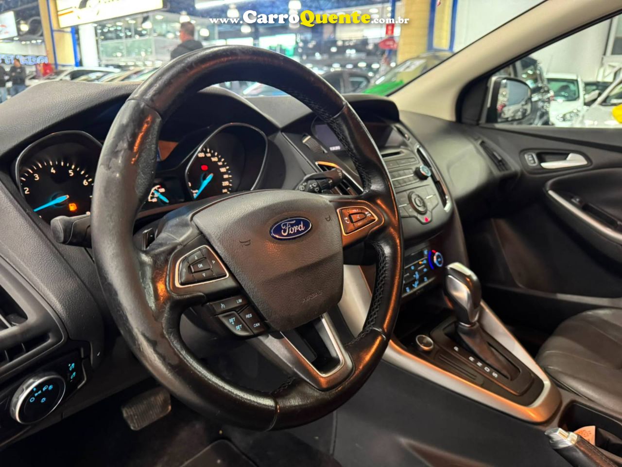 FORD FOCUS 2.0 SE 16V 2016 - Loja