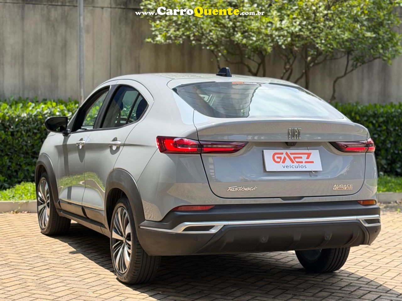 FIAT FASTBACK 1.0 TURBO 200 AUDACE 2025 - Loja