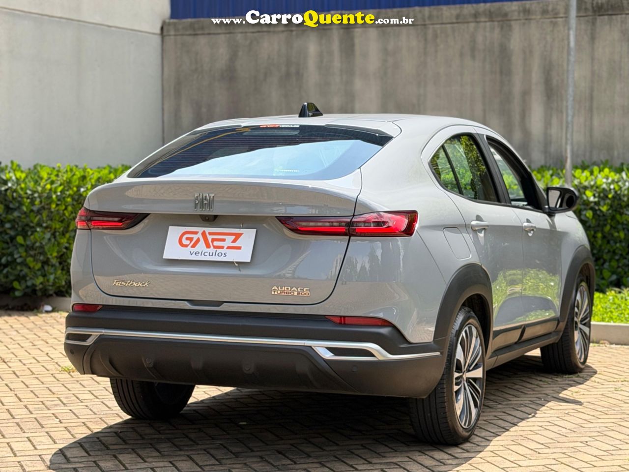 FIAT FASTBACK 1.0 TURBO 200 AUDACE 2025 - Loja