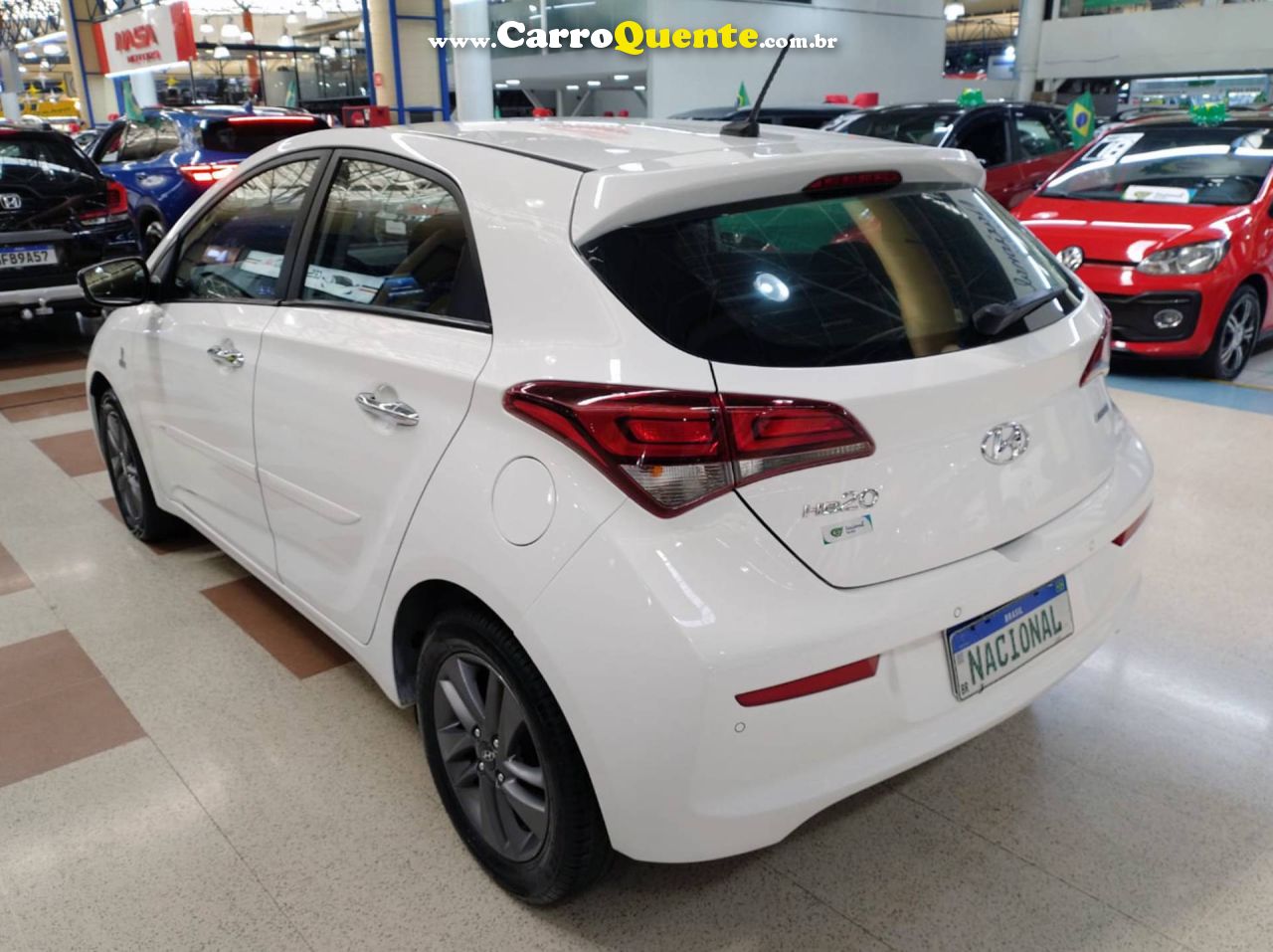 HYUNDAI HB20 2019 1.6 COPA DO MUNDO FIFA 2019 - Loja