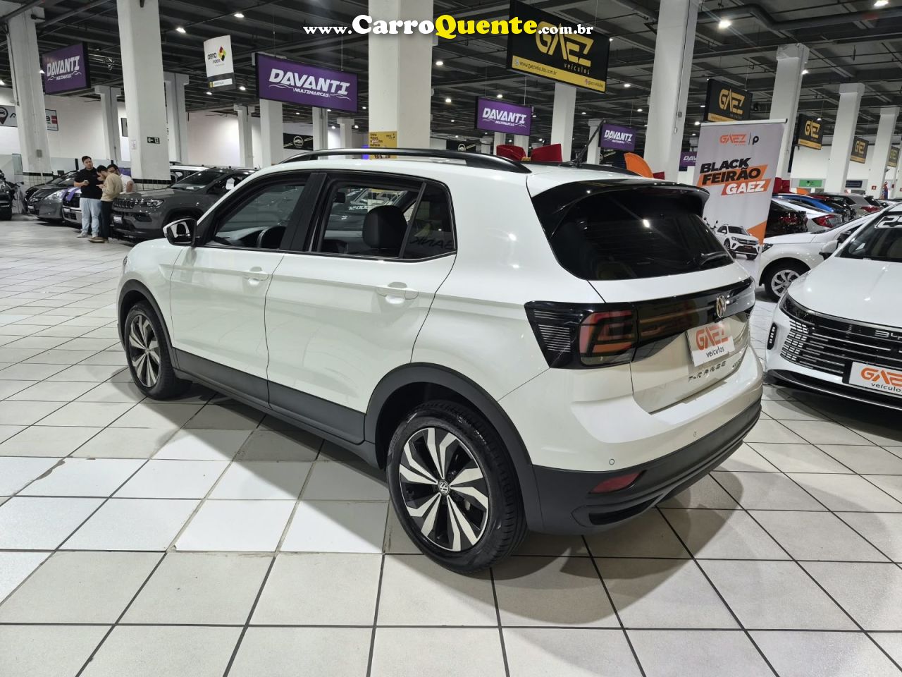 VOLKSWAGEN T-CROSS 1.0 200 TSI TOTAL 2021 - Loja