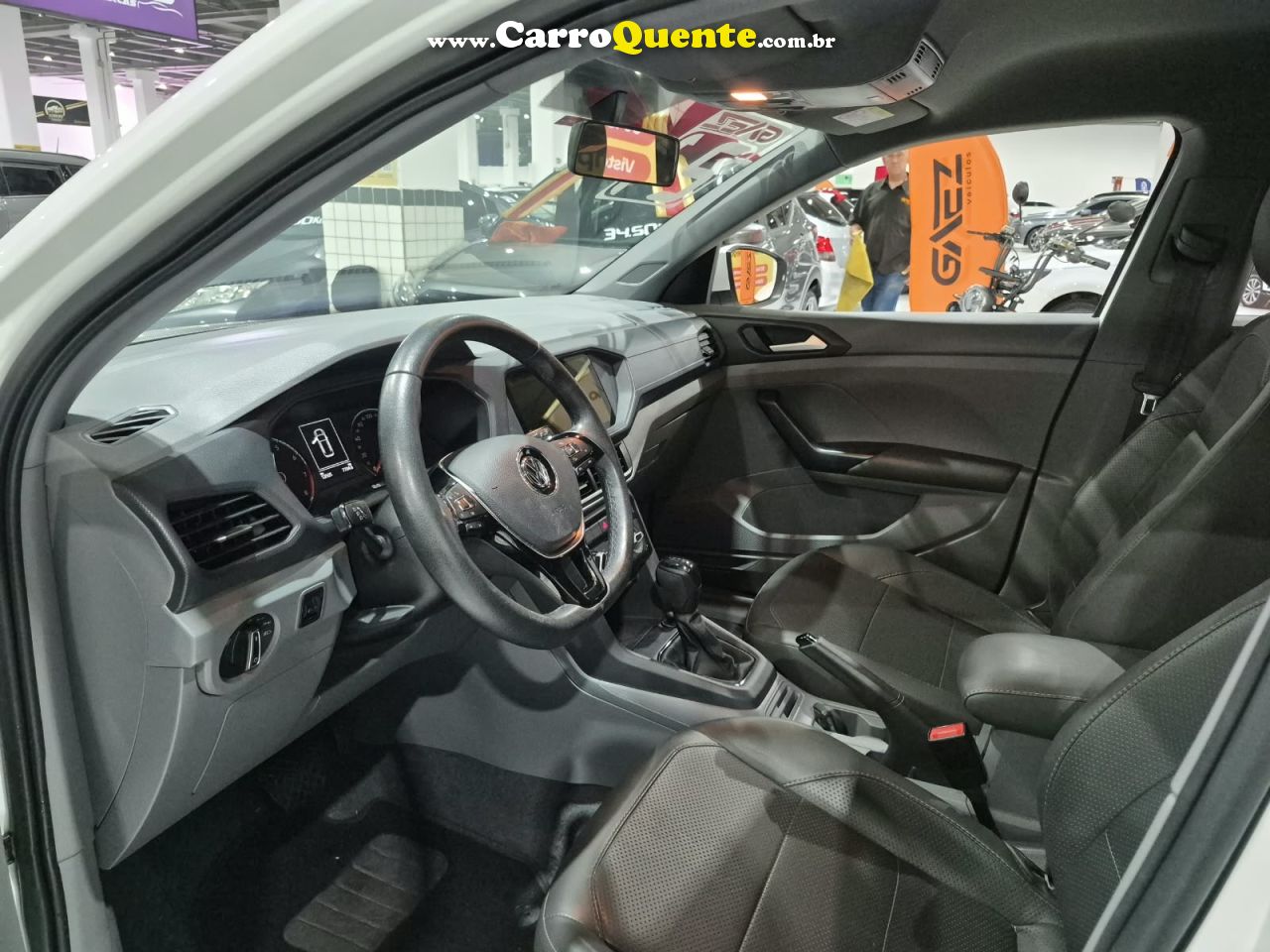 VOLKSWAGEN T-CROSS 1.0 200 TSI TOTAL 2021 - Loja