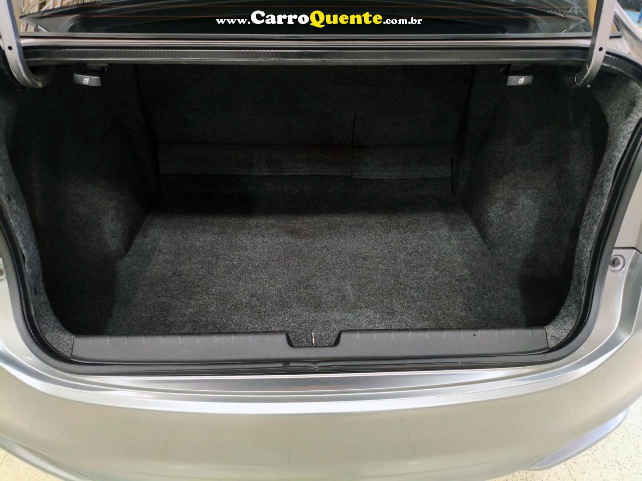 HONDA CITY 1.5 LX 16V 2015 - Loja