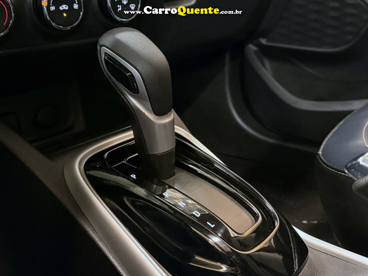 CHEVROLET TRACKER 1.2 TURBO PREMIER 2023 - Loja