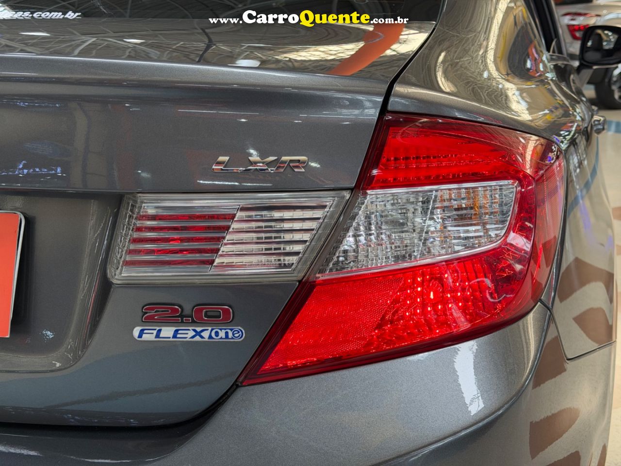 HONDA CIVIC 2.0 LXR 16V 2014 - Loja