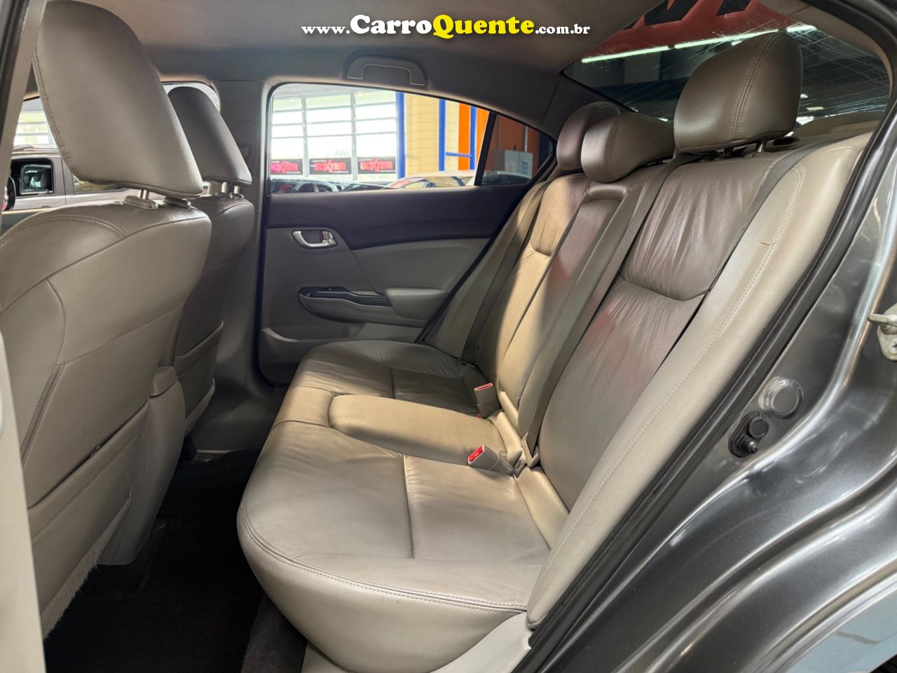 HONDA CIVIC 2.0 LXR 16V 2014 - Loja