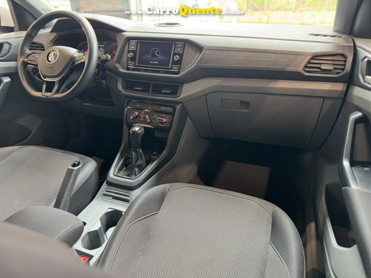 VOLKSWAGEN T-CROSS 1.0 200 TSI TOTAL 2020 - Loja