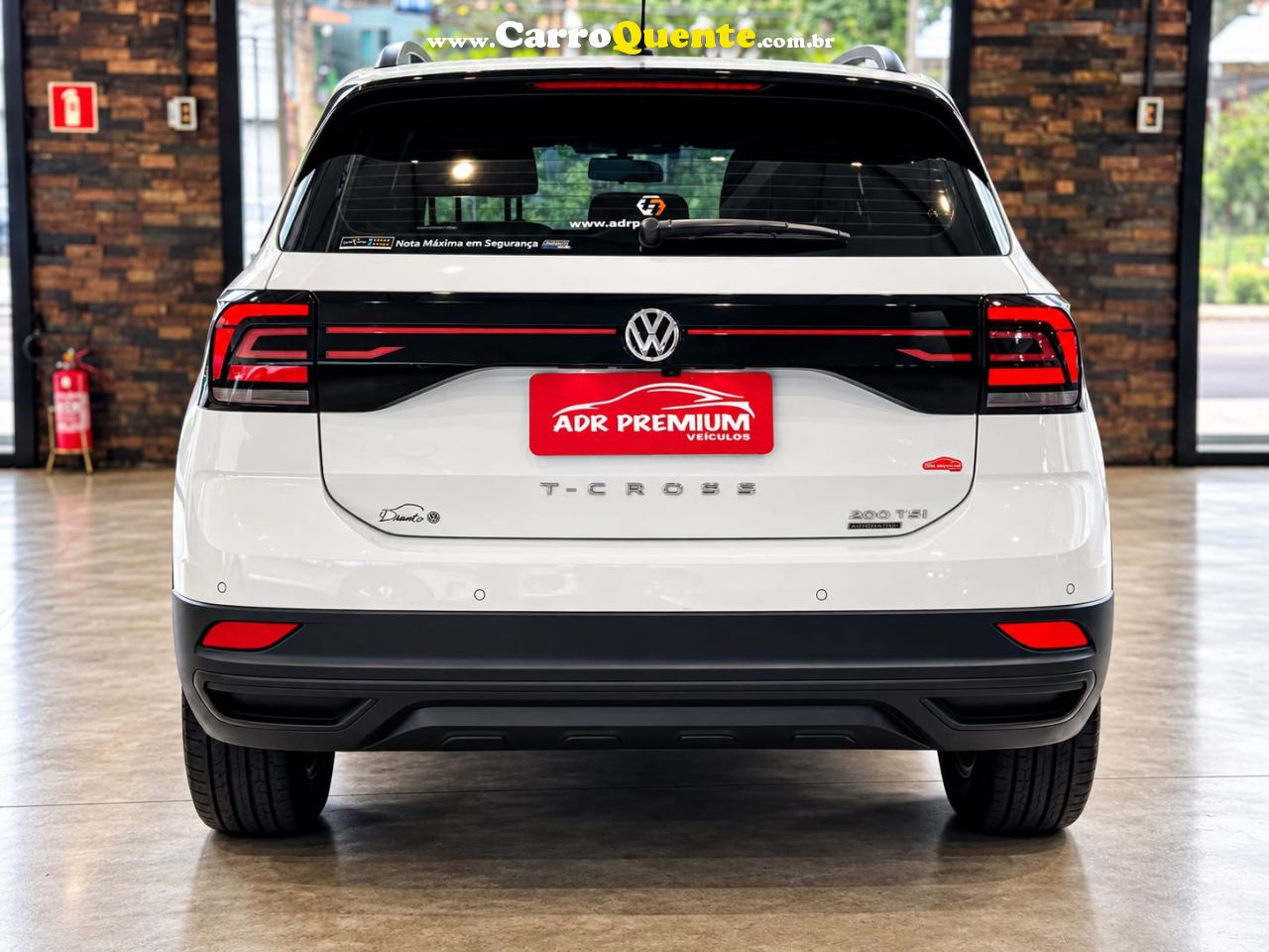 VOLKSWAGEN T-CROSS 1.0 200 TSI TOTAL 2020 - Loja