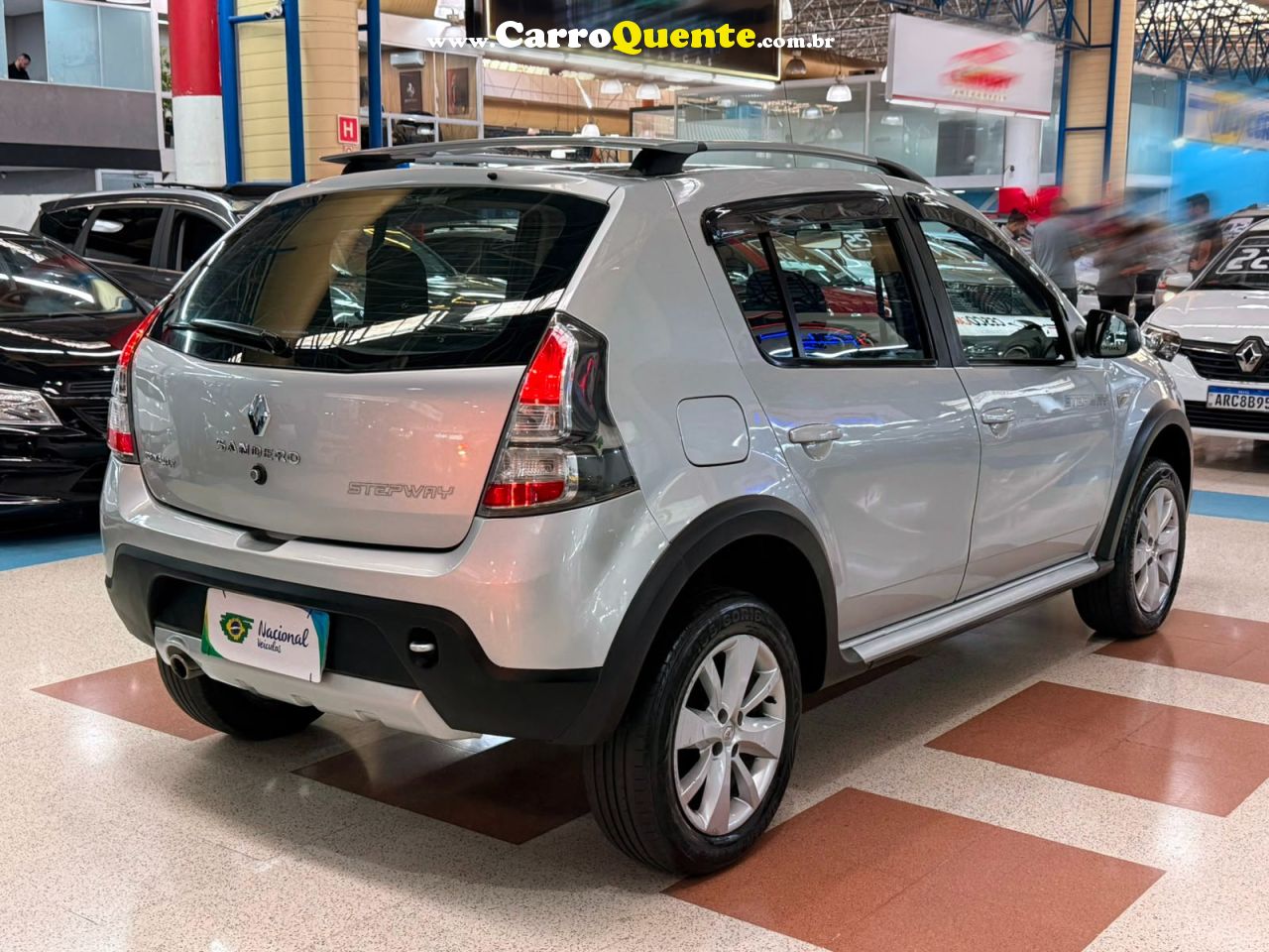 RENAULT SANDERO 1.6 STEPWAY 8V 2013 - Loja