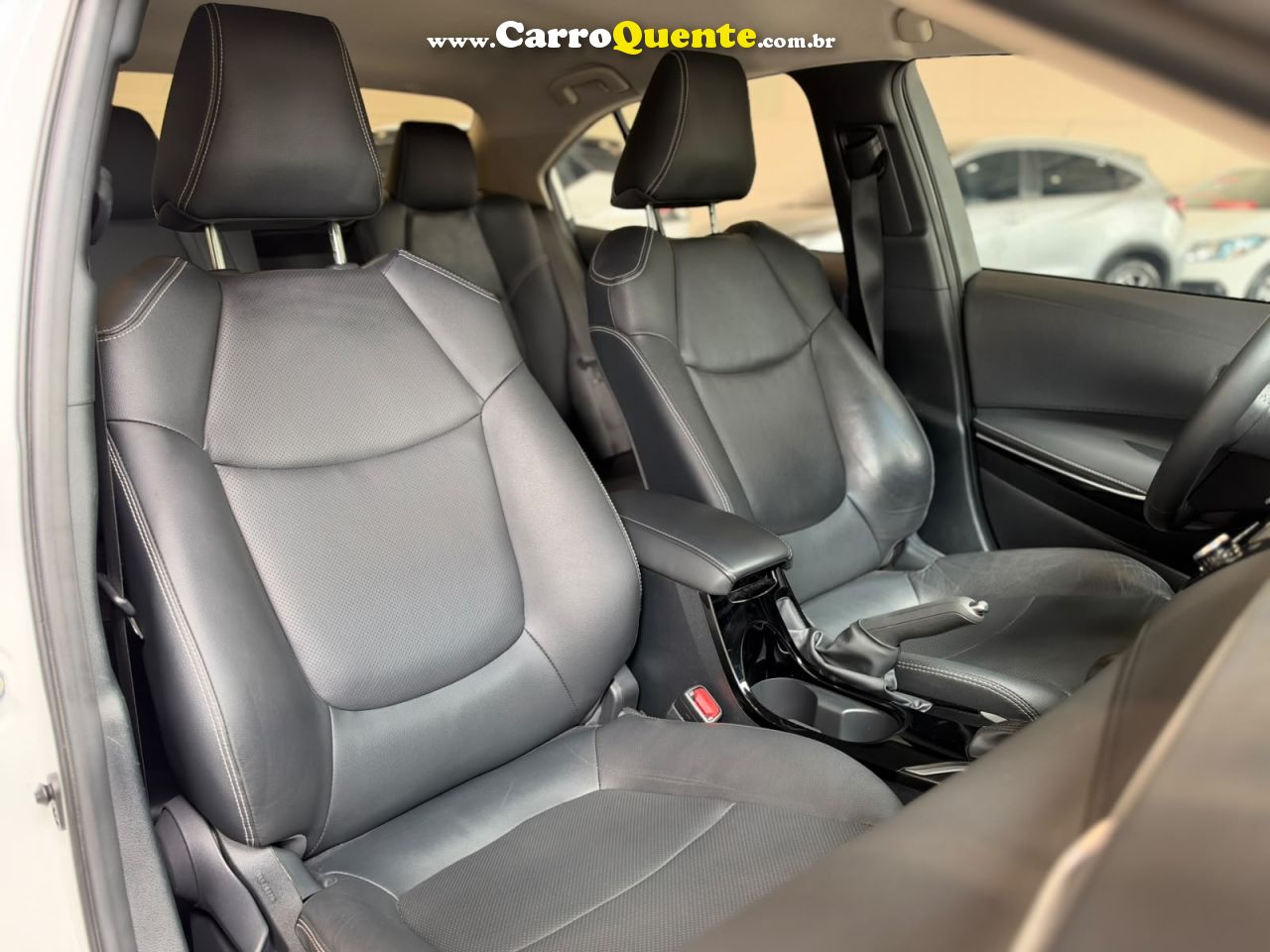 TOYOTA COROLLA 1.8 VVT-I ALTIS 2024 - Loja