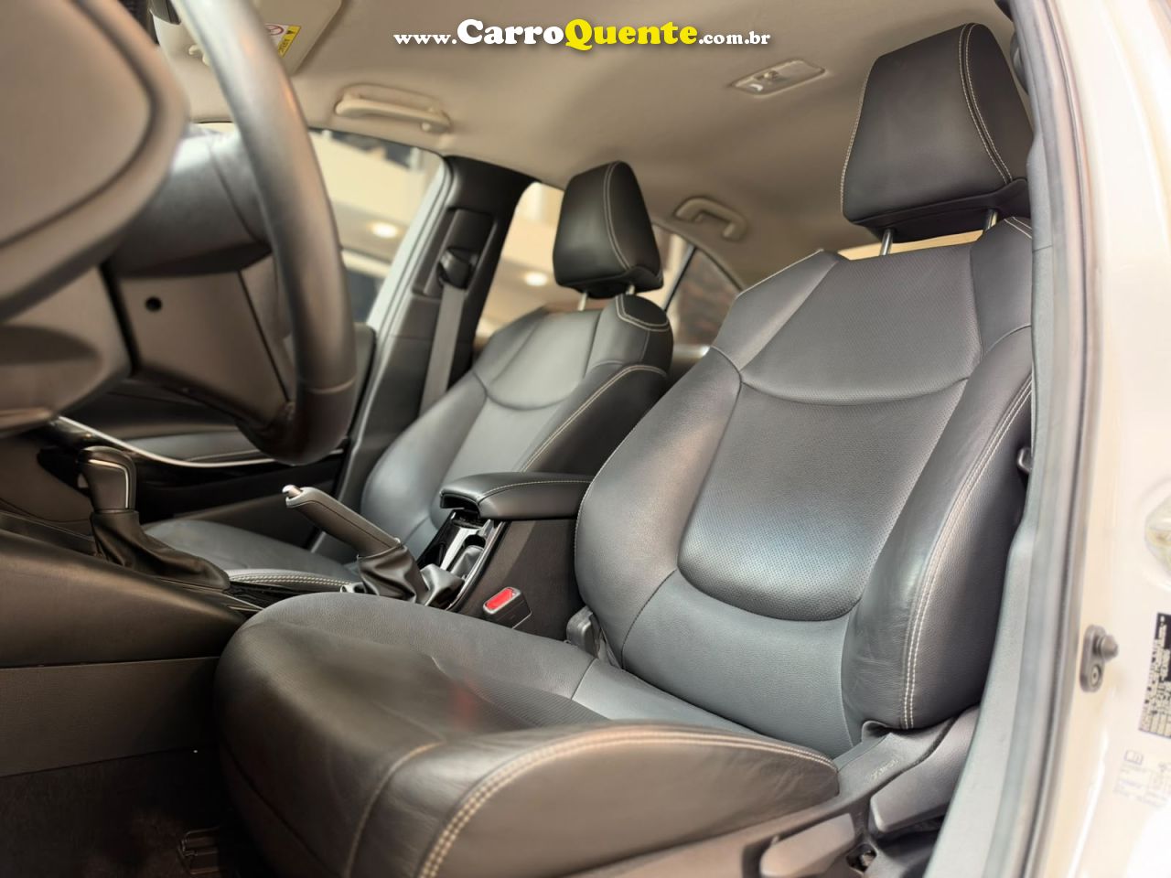 TOYOTA COROLLA 1.8 VVT-I ALTIS 2024 - Loja