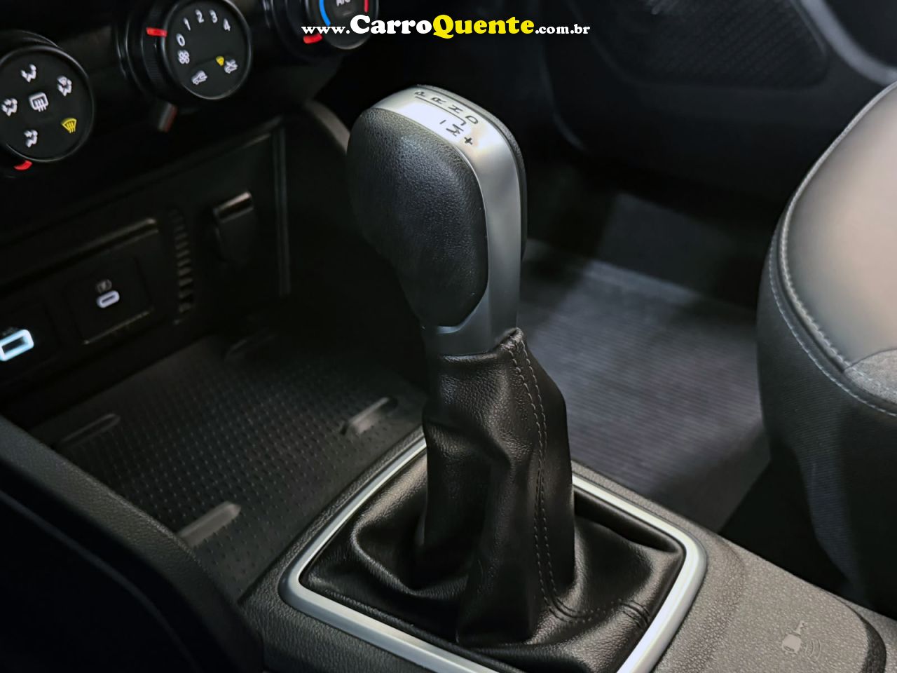RENAULT DUSTER 1.6 16V SCE INTENSE PLUS 2026 - Loja