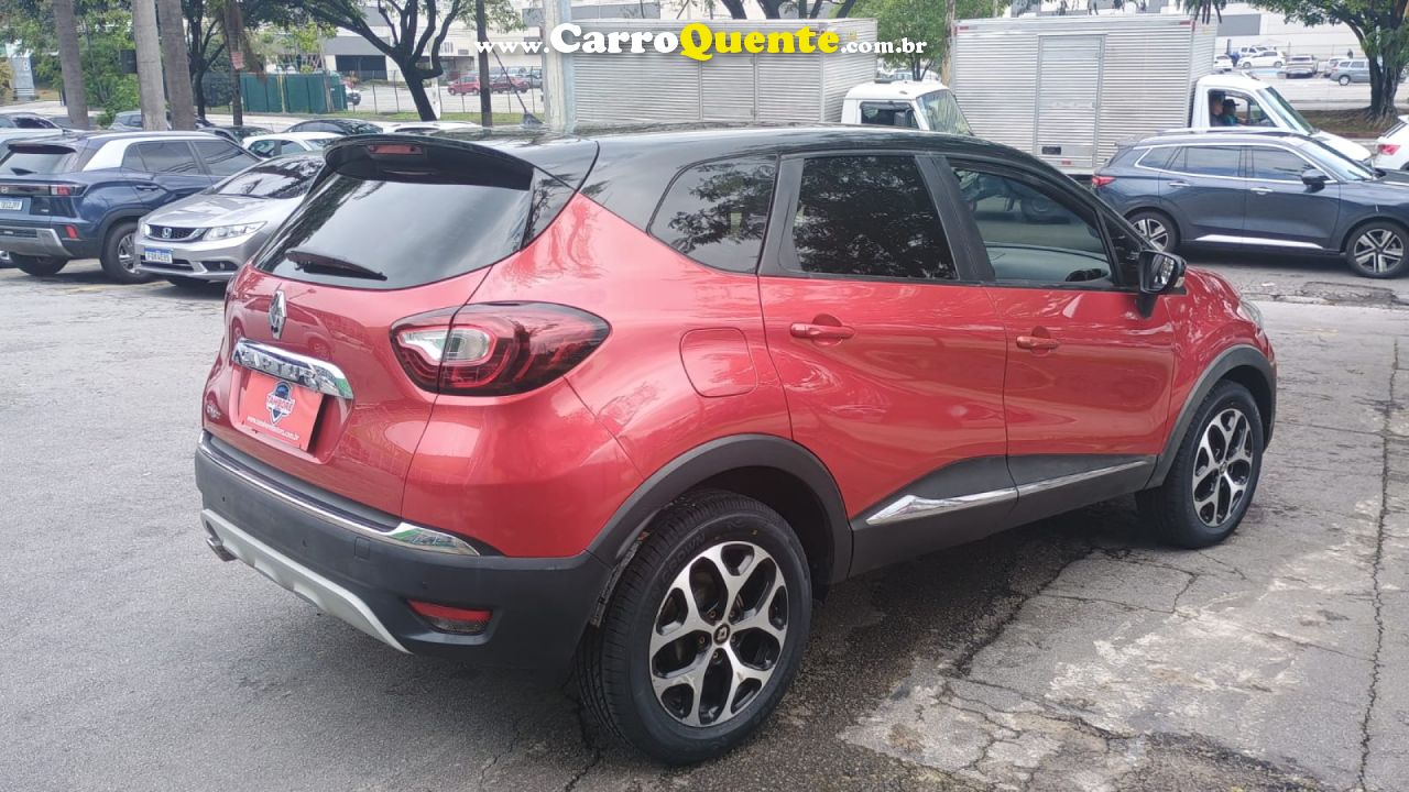 RENAULT   CAPTUR INTENSE 2.0 16V FLEX 5P AUT.   VERMELHO 2017 2.0 FLEX - Loja