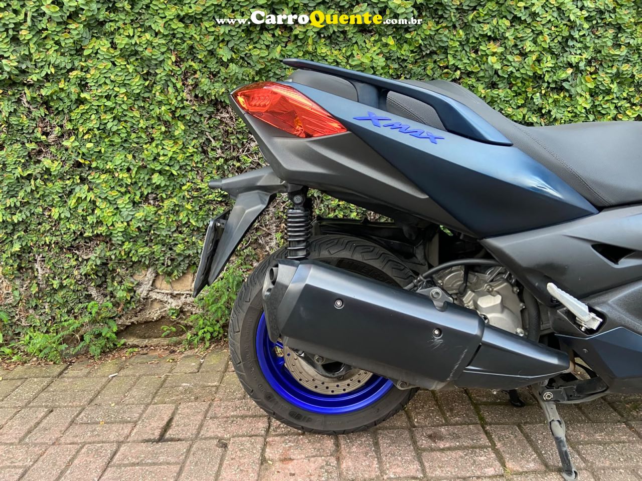 YAMAHA    XMAX 250    AZUL 2024 250 GASOLINA - Loja