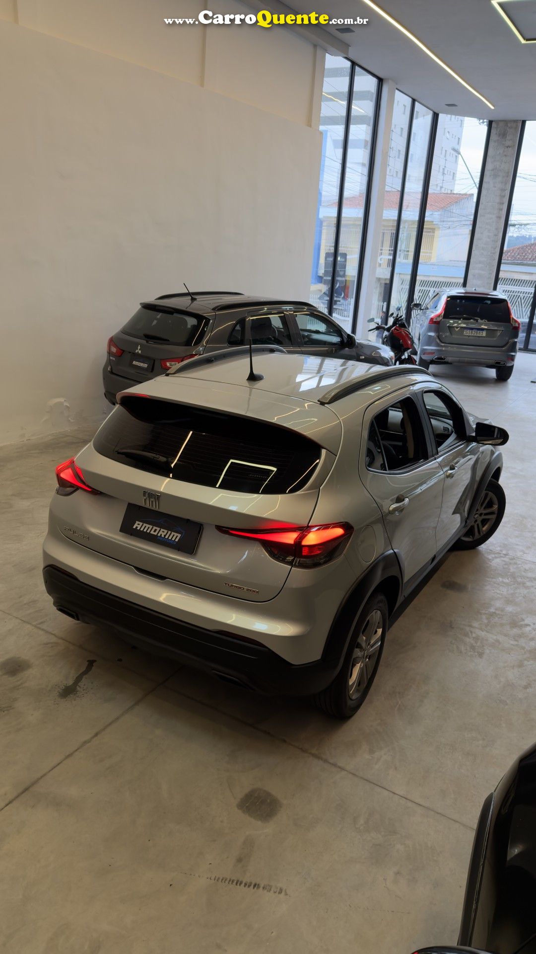 FIAT   PULSE DRIVE 1.0 TURBO 200 FLEX AUT.   PRATA 2023 1.0 FLEX - Loja