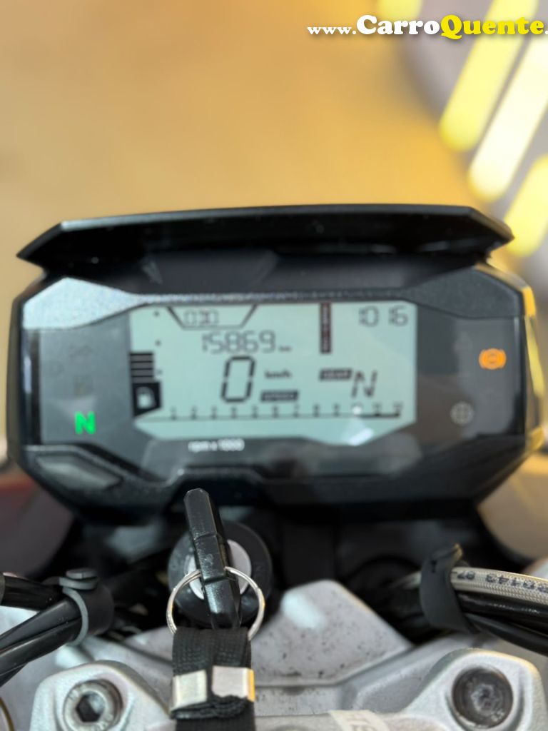 BMW   G310 R   BRANCO 2019 1.0 GASOLINA - Loja