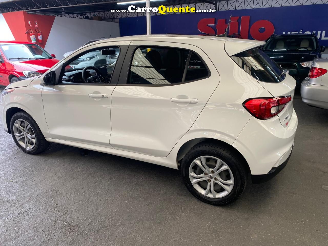 FIAT   ARGO DRIVE 1.0 6V FLEX   BRANCO 2023 1.0 FLEX - Loja