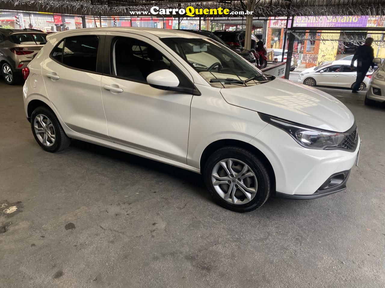 FIAT   ARGO DRIVE 1.0 6V FLEX   BRANCO 2023 1.0 FLEX - Loja