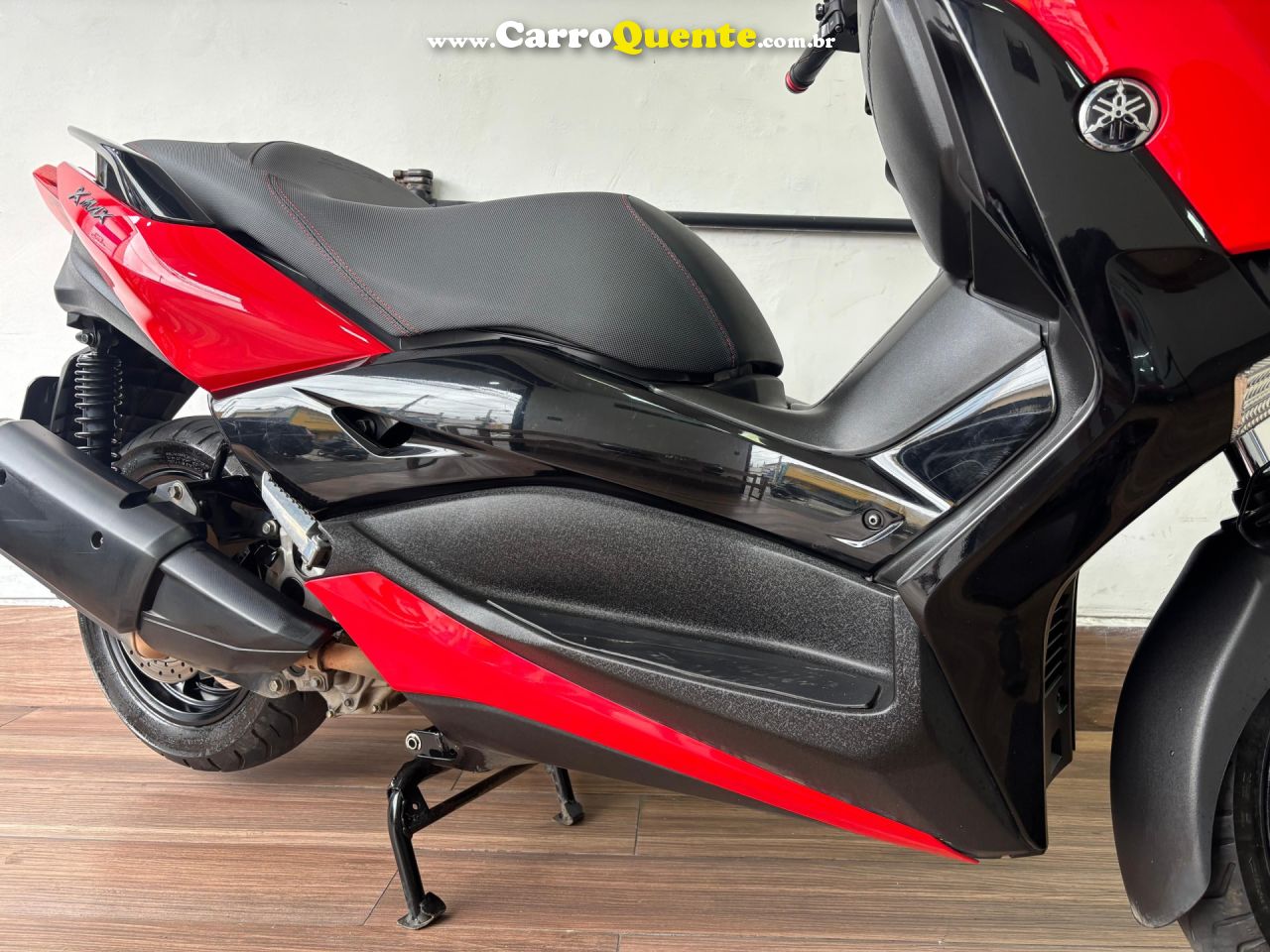 YAMAHA    XMAX 250   VERMELHO 2024 250 GASOLINA - Loja