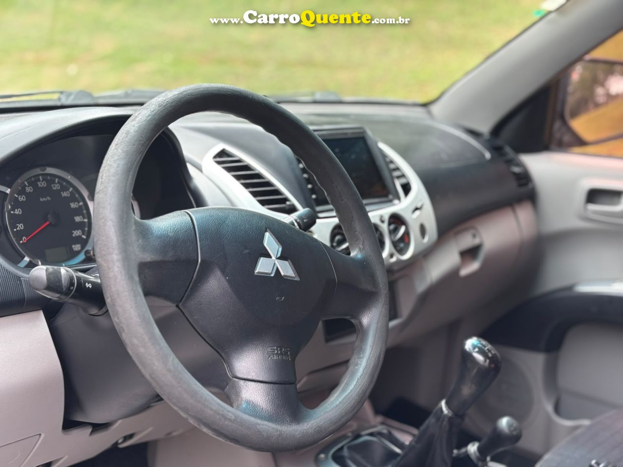 MITSUBISHI   L200 TRITON GLS 3.2 CD TB INT.DIESEL MEC   BRANCO 2013 3.2 DIESEL - Loja