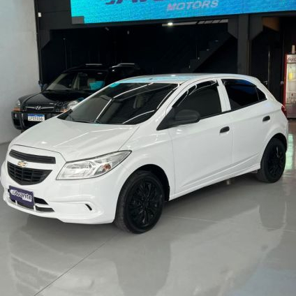 CHEVROLET   ONIX HATCH LS 1.0 8V FLEXPOWER 5P MEC.   BRANCO 2016 1.0 FLEX