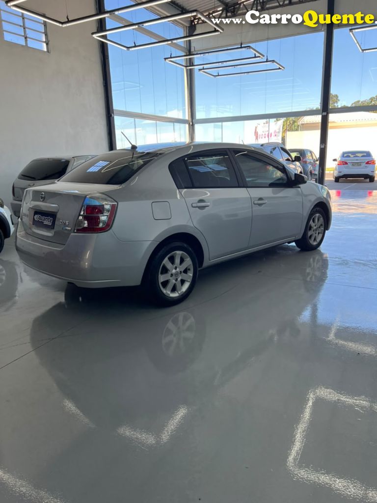 NISSAN   SENTRA S 2.0 2.0 FLEX FUEL 16V AUT.   PRATA 2009 2.0 FLEX - Loja