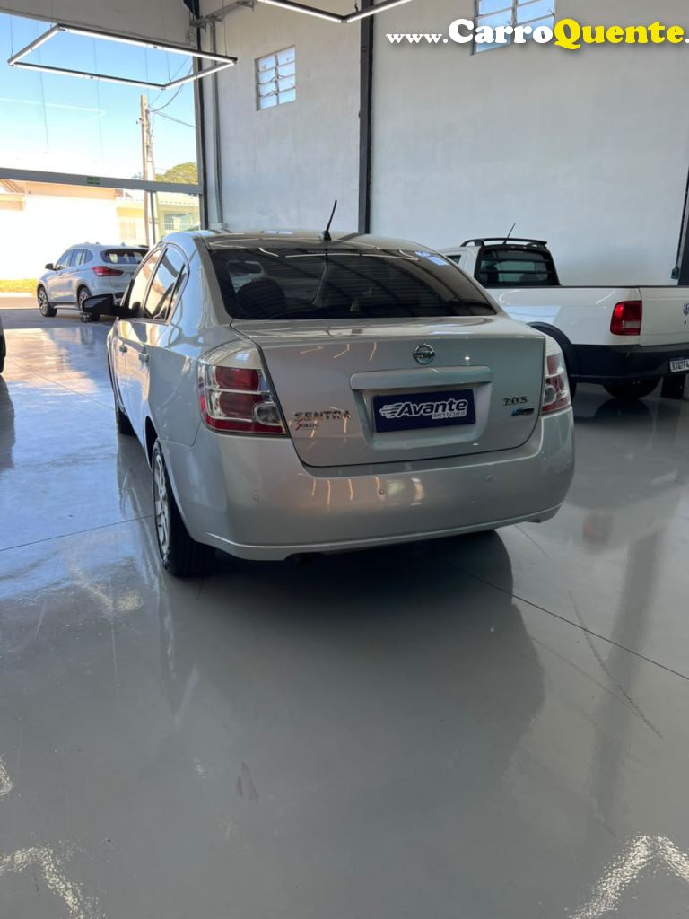 NISSAN   SENTRA S 2.0 2.0 FLEX FUEL 16V AUT.   PRATA 2009 2.0 FLEX - Loja