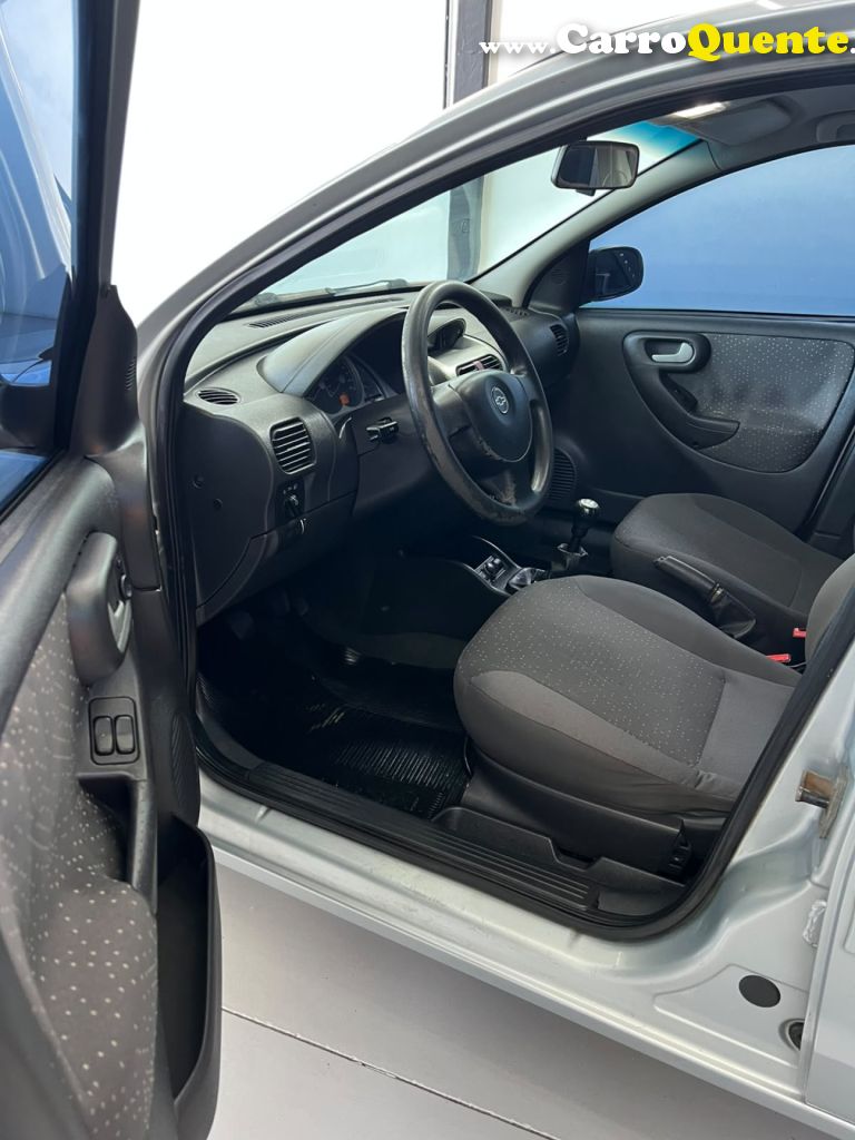 CHEVROLET   CORSA HAT. PREMIUM 1.4 8V ECONOFLEX 5P   PRATA 2009 1.4 GASOLINA - Loja